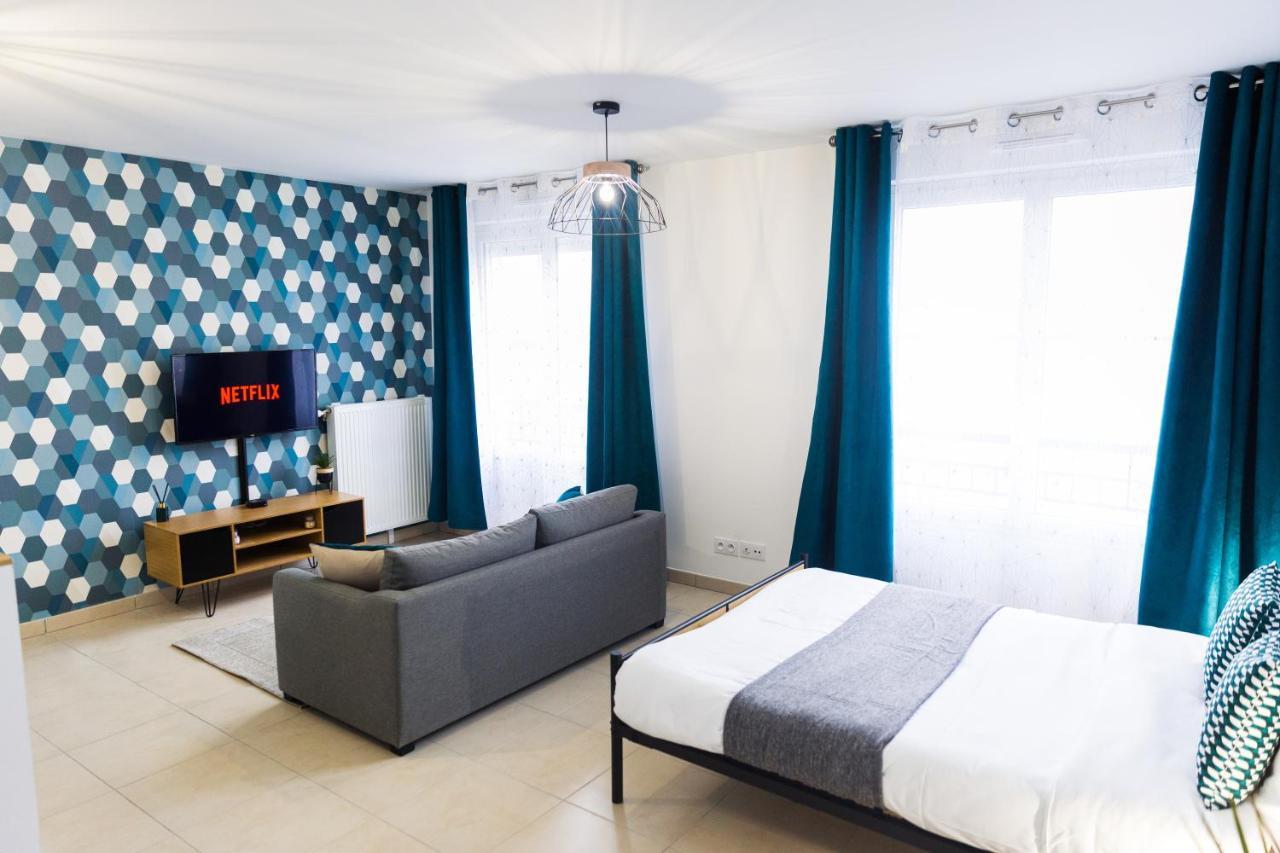Modern Apartment Disneyland Paris Montévrain Exterior photo
